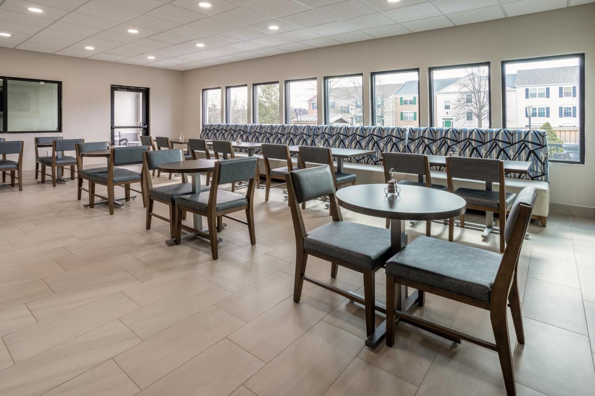 Holiday Inn Express & Suites Leesburg - Historic District By Ihg Exterior foto